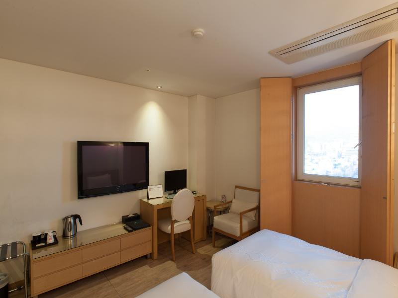Benikea Hotel Acacia Seoul Exterior photo